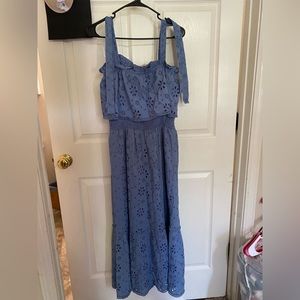 Ladies, beautiful extra large dress brand new tags still intact